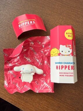 SANRIO Characters HIPPERS Decorative Mini Figurine - Cinnamoroll